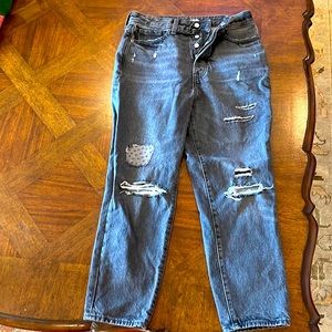 Old navy extra high rise. O.G. Straight secrets slim pockets size 8. Faded black